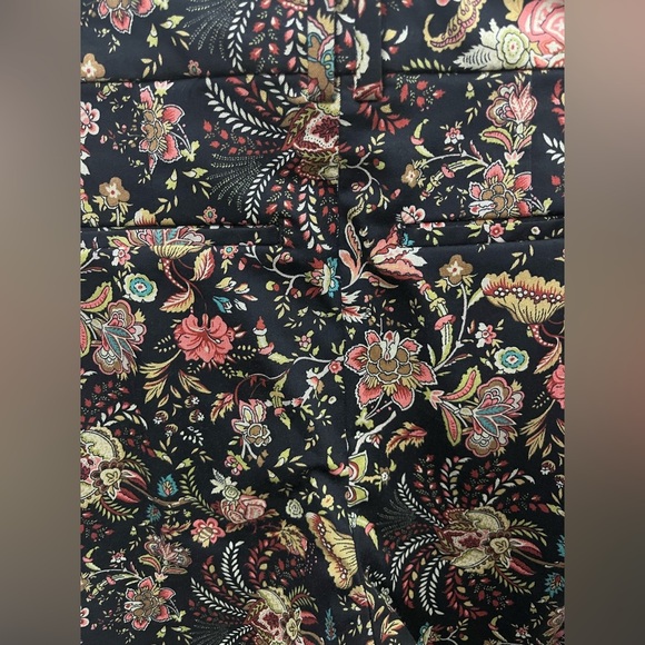 NWOT H&M Black Floral Women's Pants - Picture 3 of 13